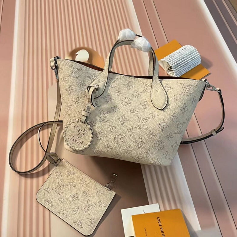 Luxury Bag LuVi Monogram M21849.