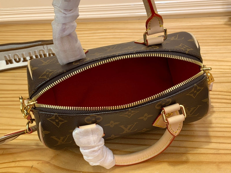 1984 - LuVi Monogram Bags - 1618 - GoatLV