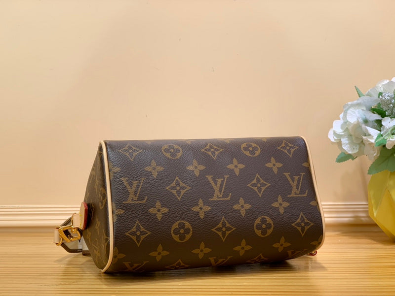 1984 - LuVi Monogram Bags - 1618 - GoatLV