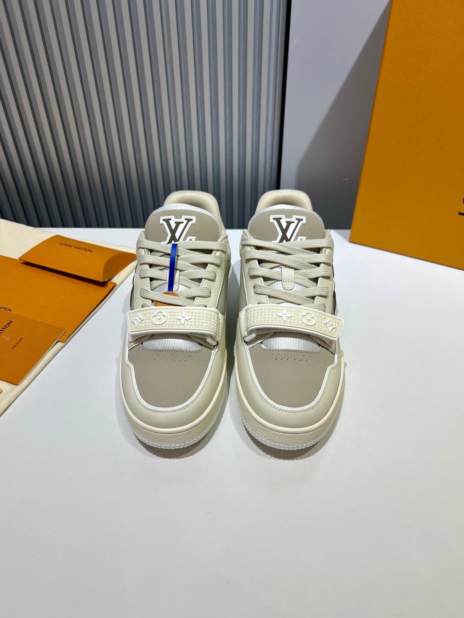 LUV Trainer Sneakers -068 Designer Sneakers