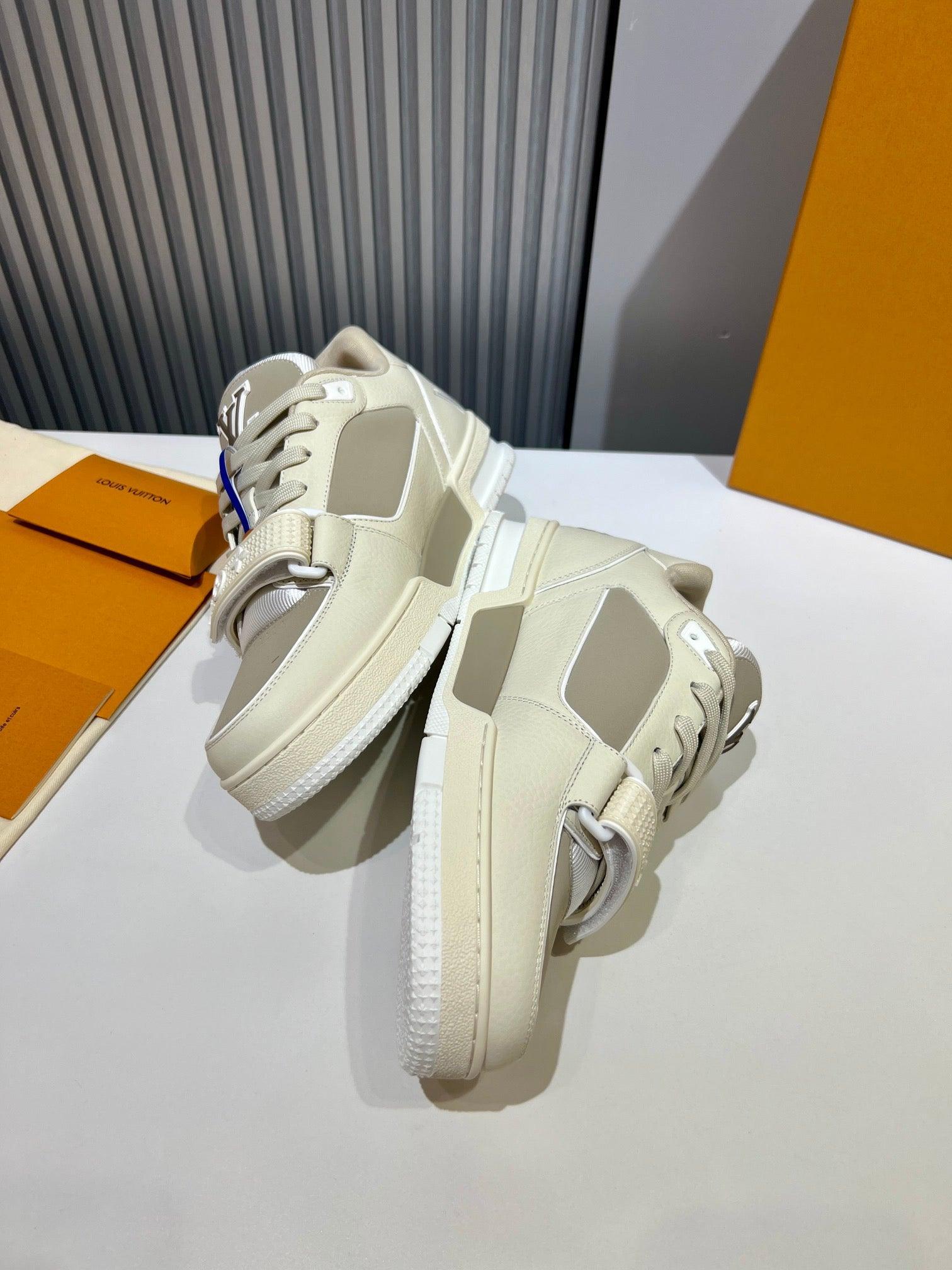 LUV Trainer Sneakers -068 Designer Sneakers