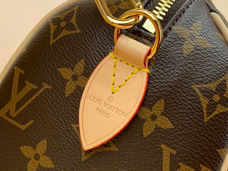 1984 - LuVi Monogram Bags - 1618 - GoatLV