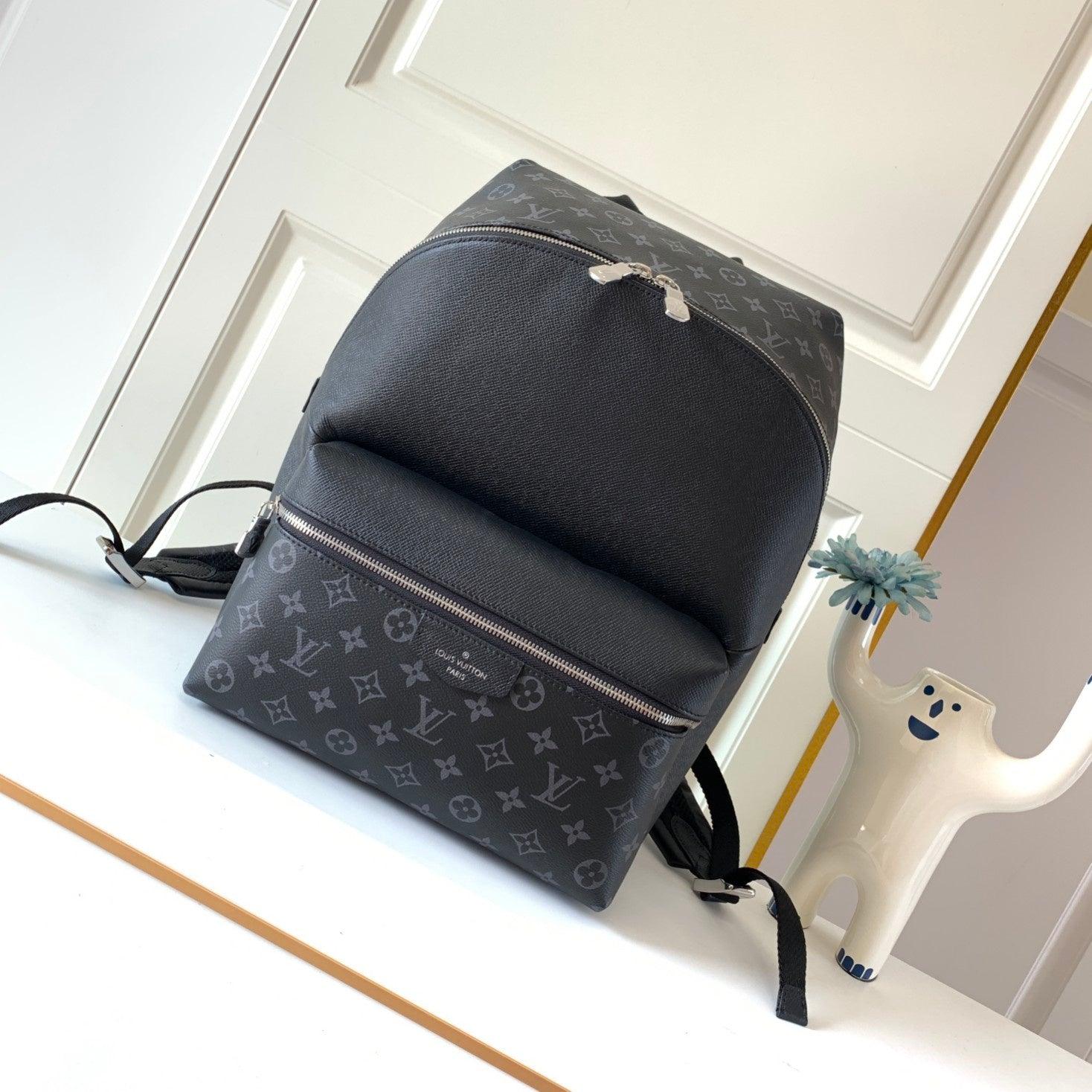LuVi Monogram M30230 luxurysteps