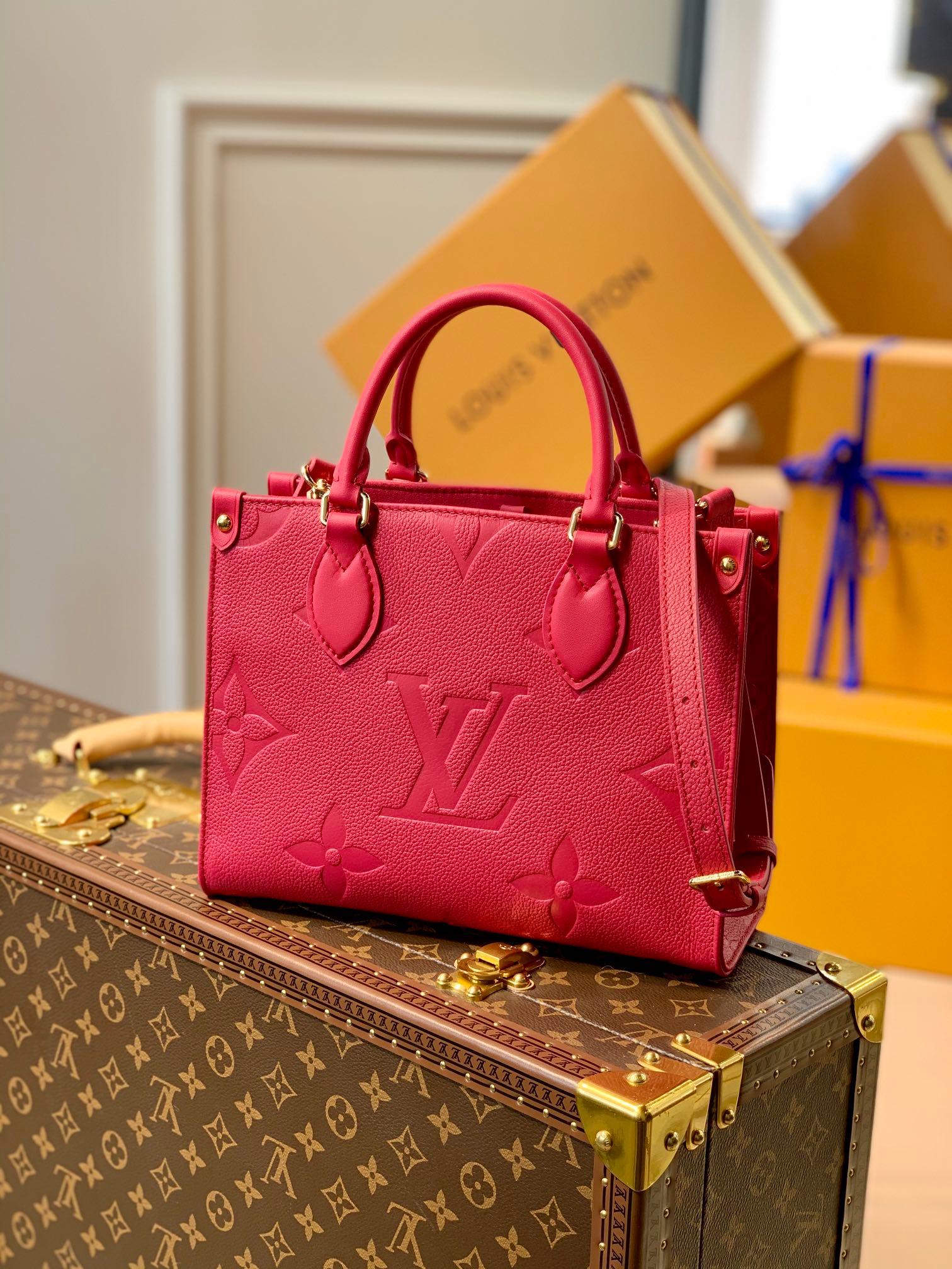 LuVi Onthego Sac Plat Oversized Monogram Empreinte M45660 luxurysteps