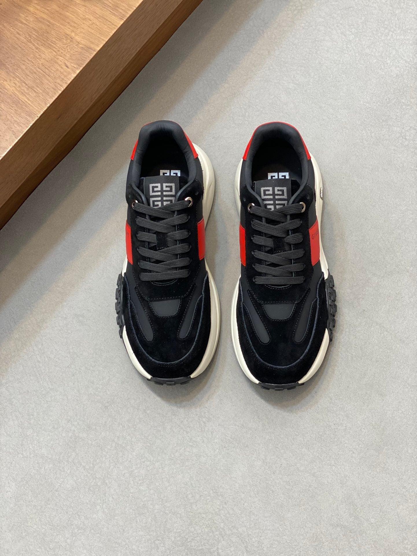 GVC Black Runner Sneakers-021 Designer Sneakers