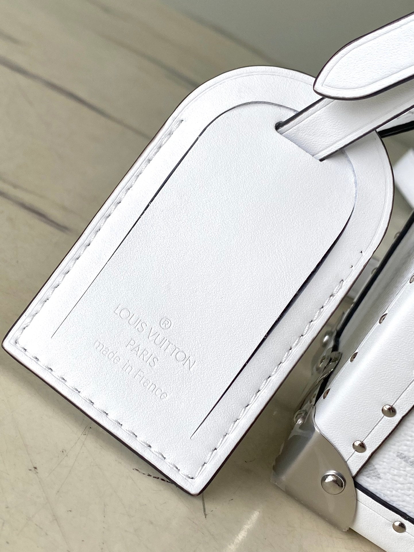 LuVi Monogram Hardsided Taigarama M11049 luxurysteps