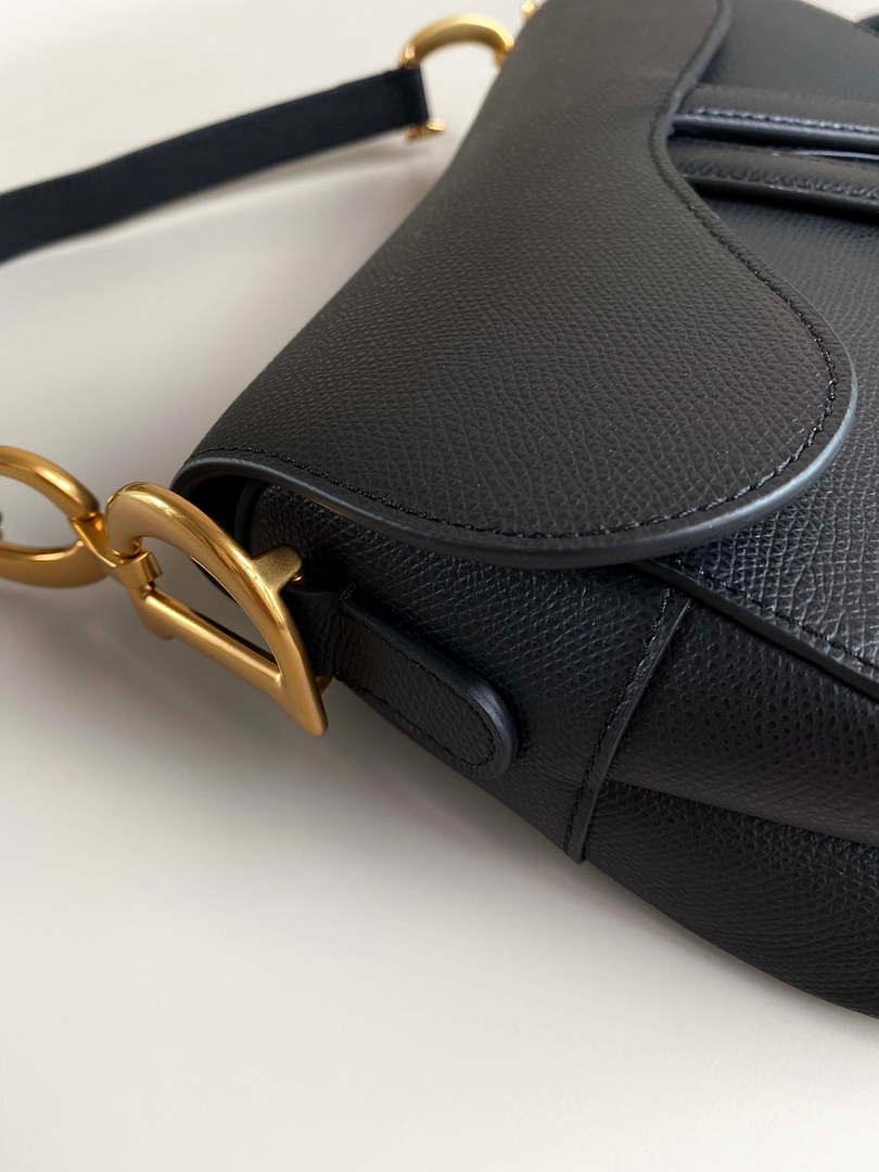 1984 - Saddle Bag With Strap Black Grained Calfskin - GoatLV