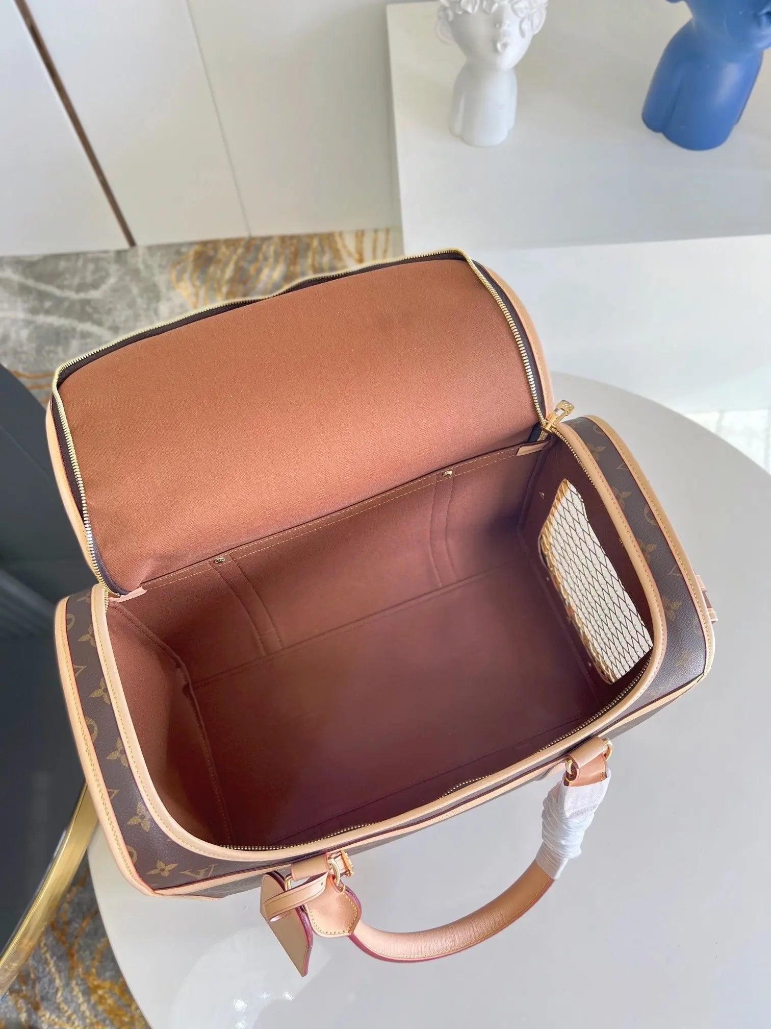 LV Monogram 660900 outblackco