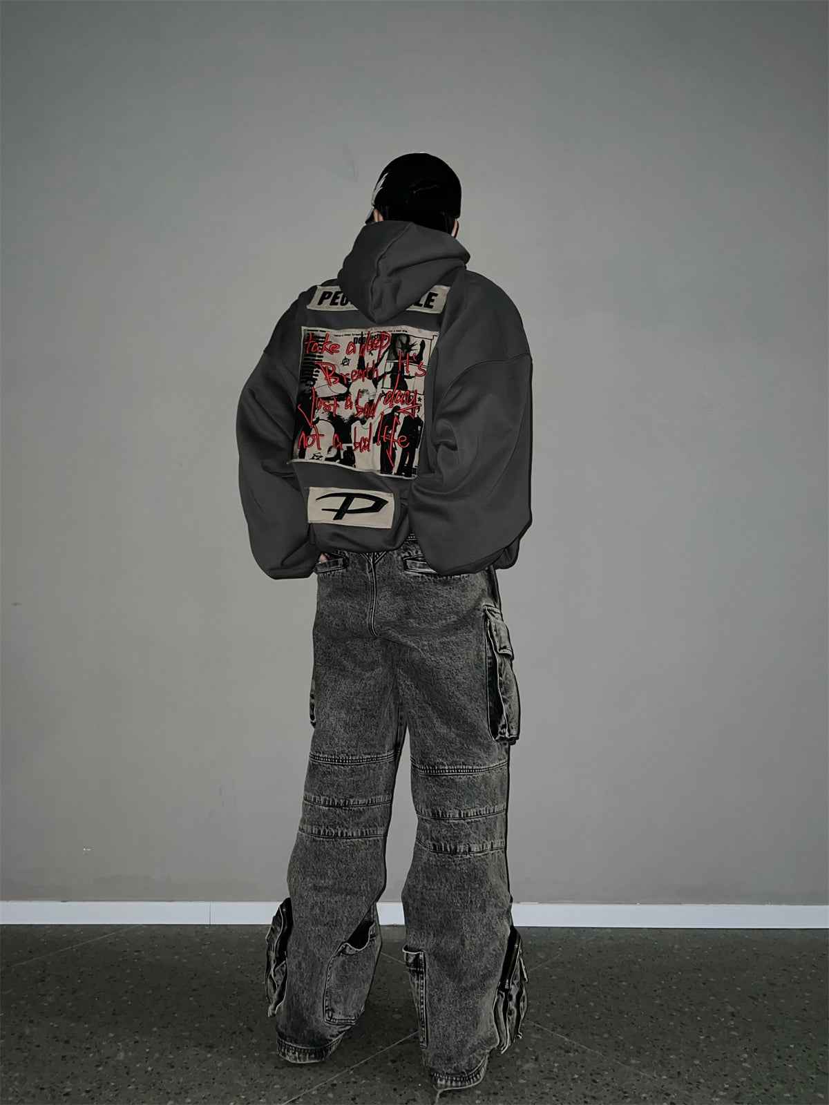 Work Style Multi-Pocket Jeans
