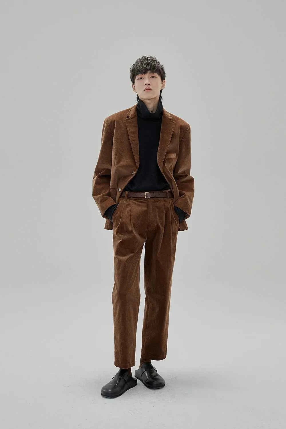 Wide Waist Tab Double-Pleated Relaxed Cropped Pants