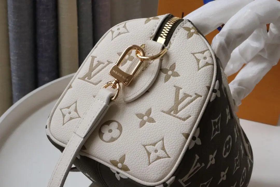 SO - New Fashion Women's Bags LUV SPEEDY MONOGRAM A018.