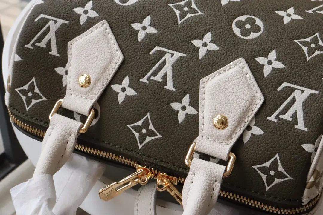 SO - New Fashion Women's Bags LUV SPEEDY MONOGRAM A018.