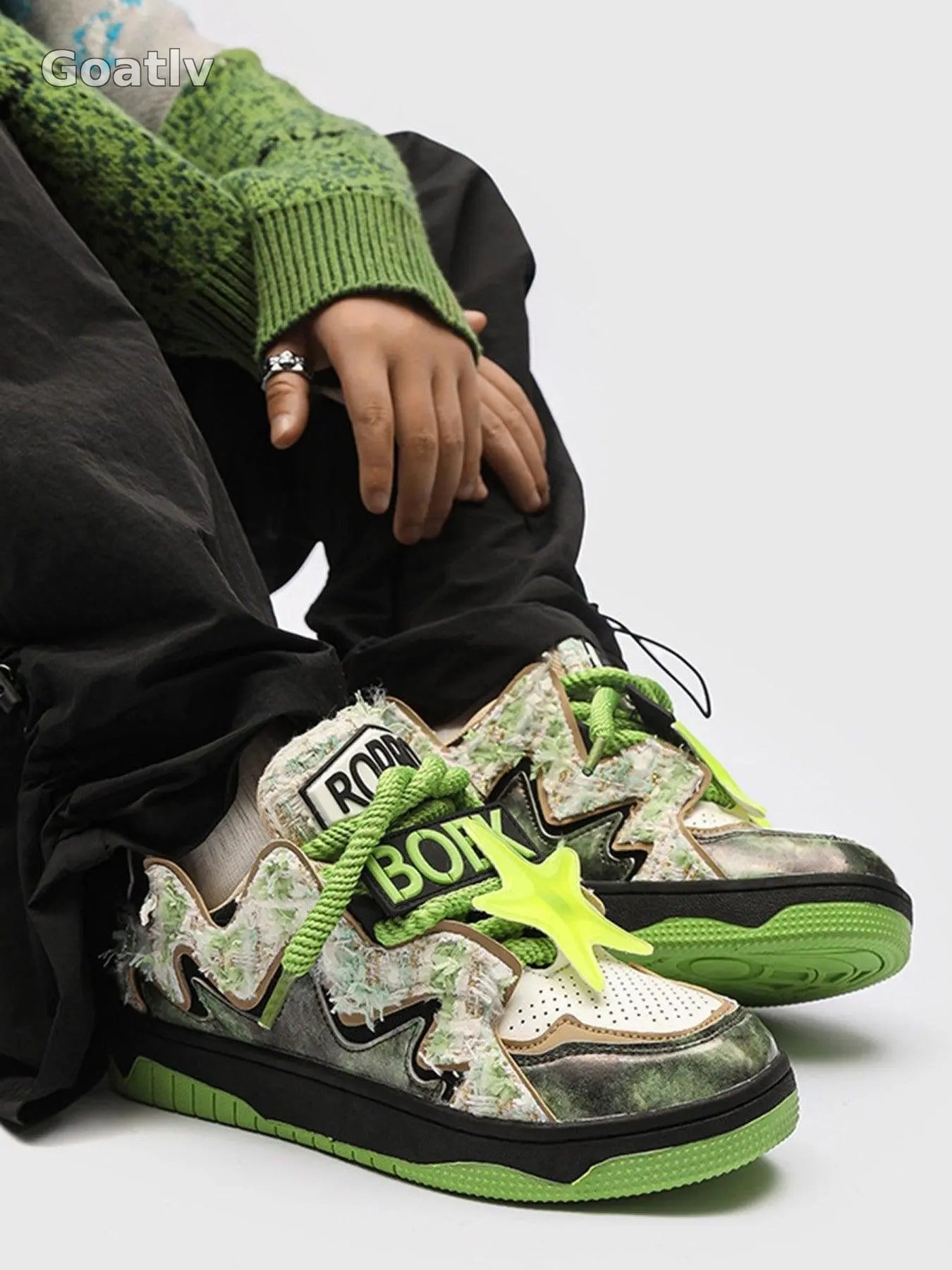 Sneakerhub Retro High Street Sneakers - 2011 - Goatlv