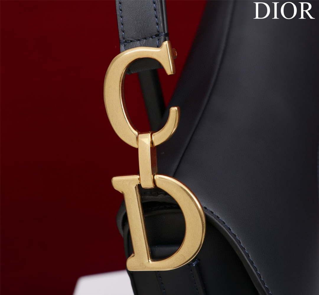 1984 - Saddle Bag With Strap Ultramatte Calfskin Black Gold - GoatLV