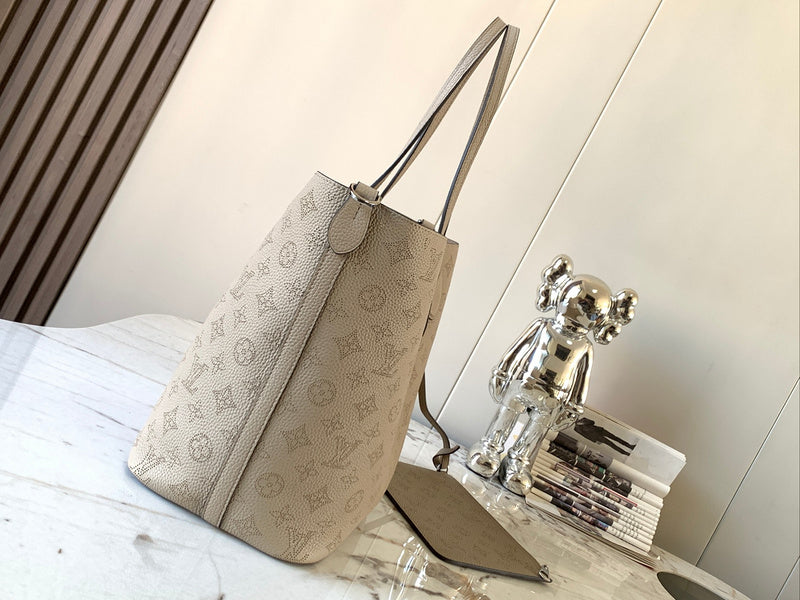 1984 - LuVi Monogram Bags - 1305 - GoatLV
