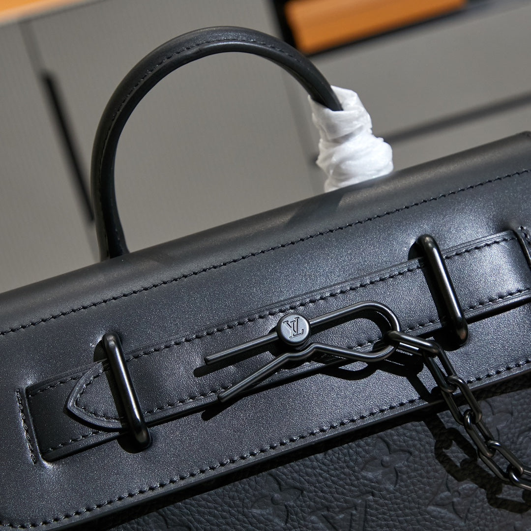 New Fashion Bags LuVi Monogram Steamer Taurillon sneakeronline