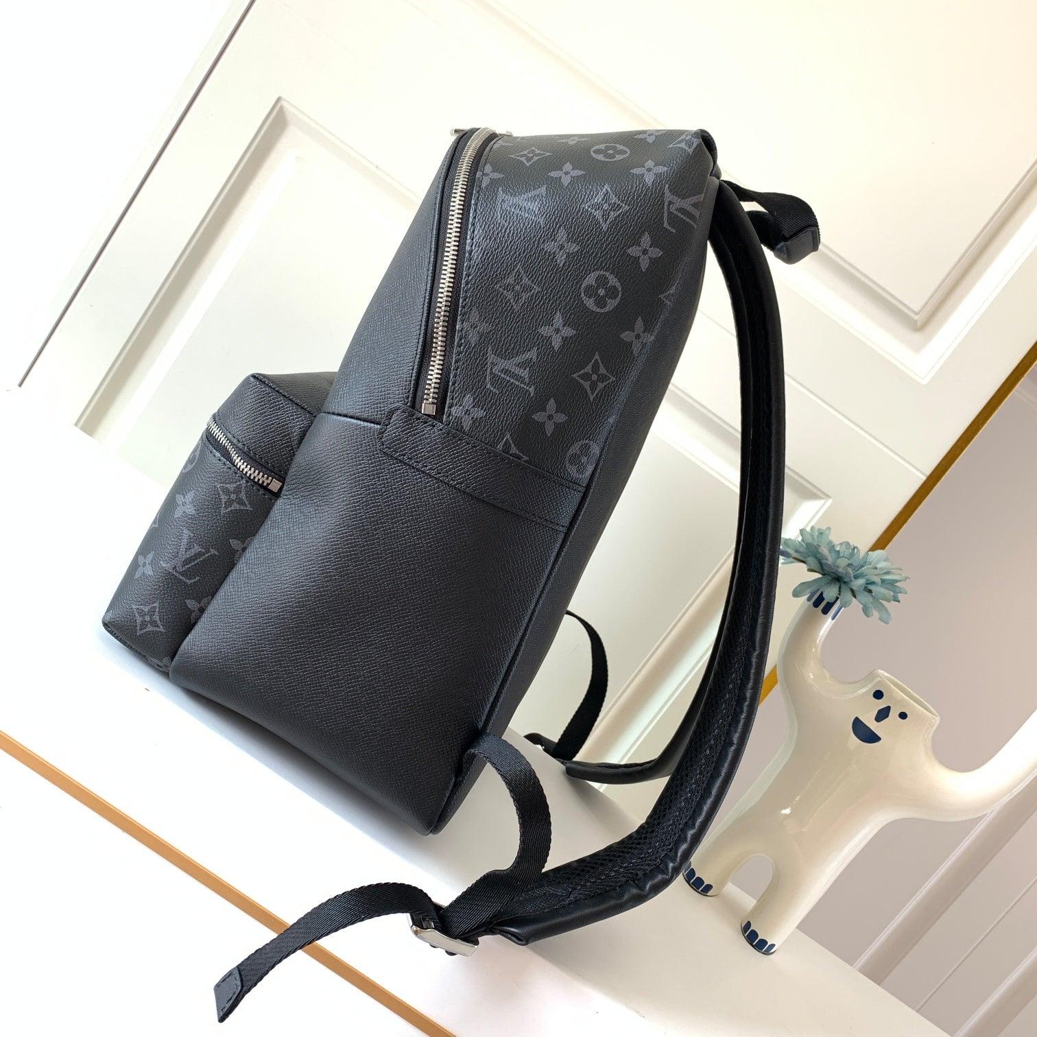 LuVi Monogram M30230 luxurysteps
