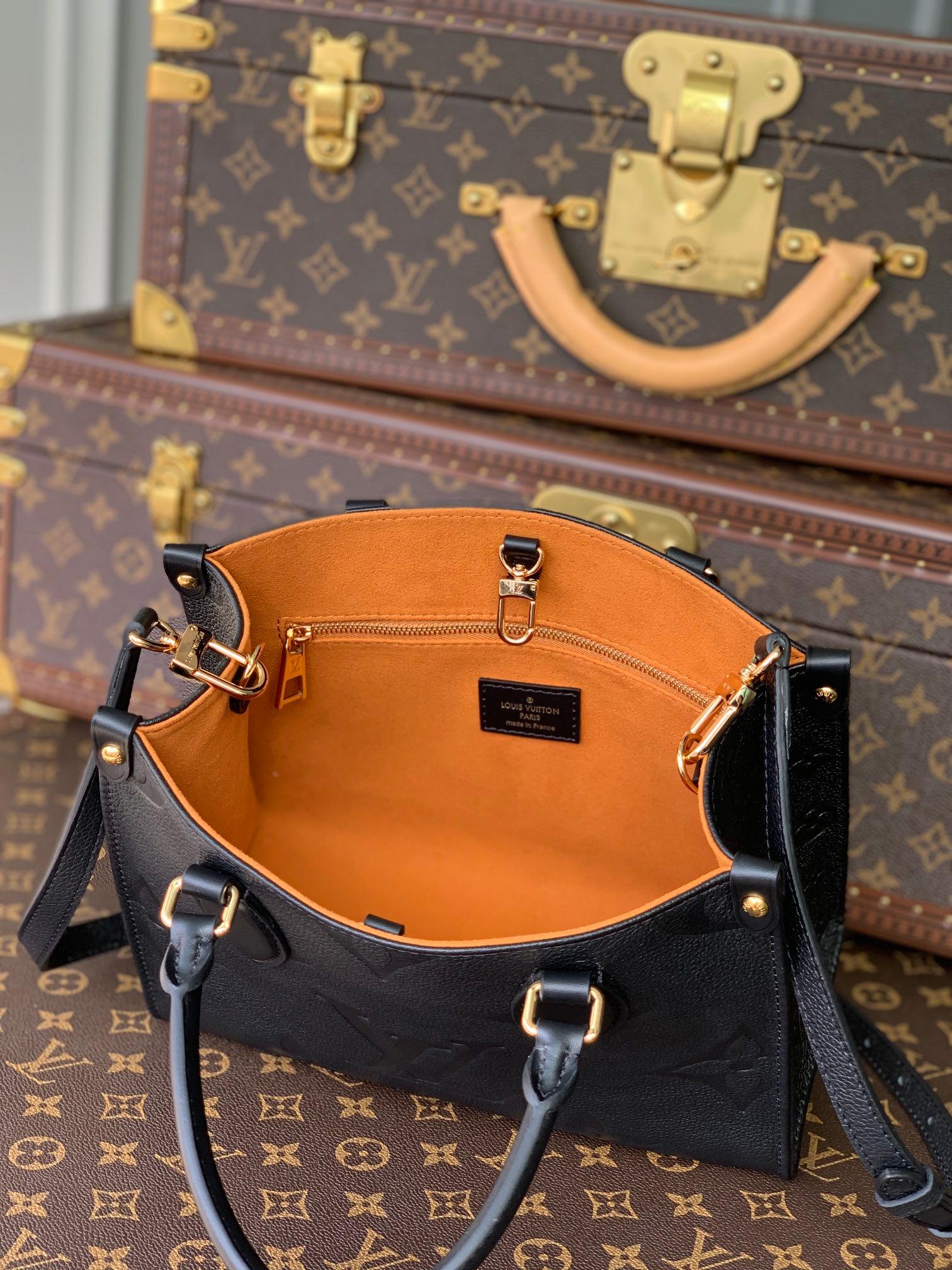 LuVi Onthego Sac Plat Oversized Monogram Empreinte M45660 luxurysteps
