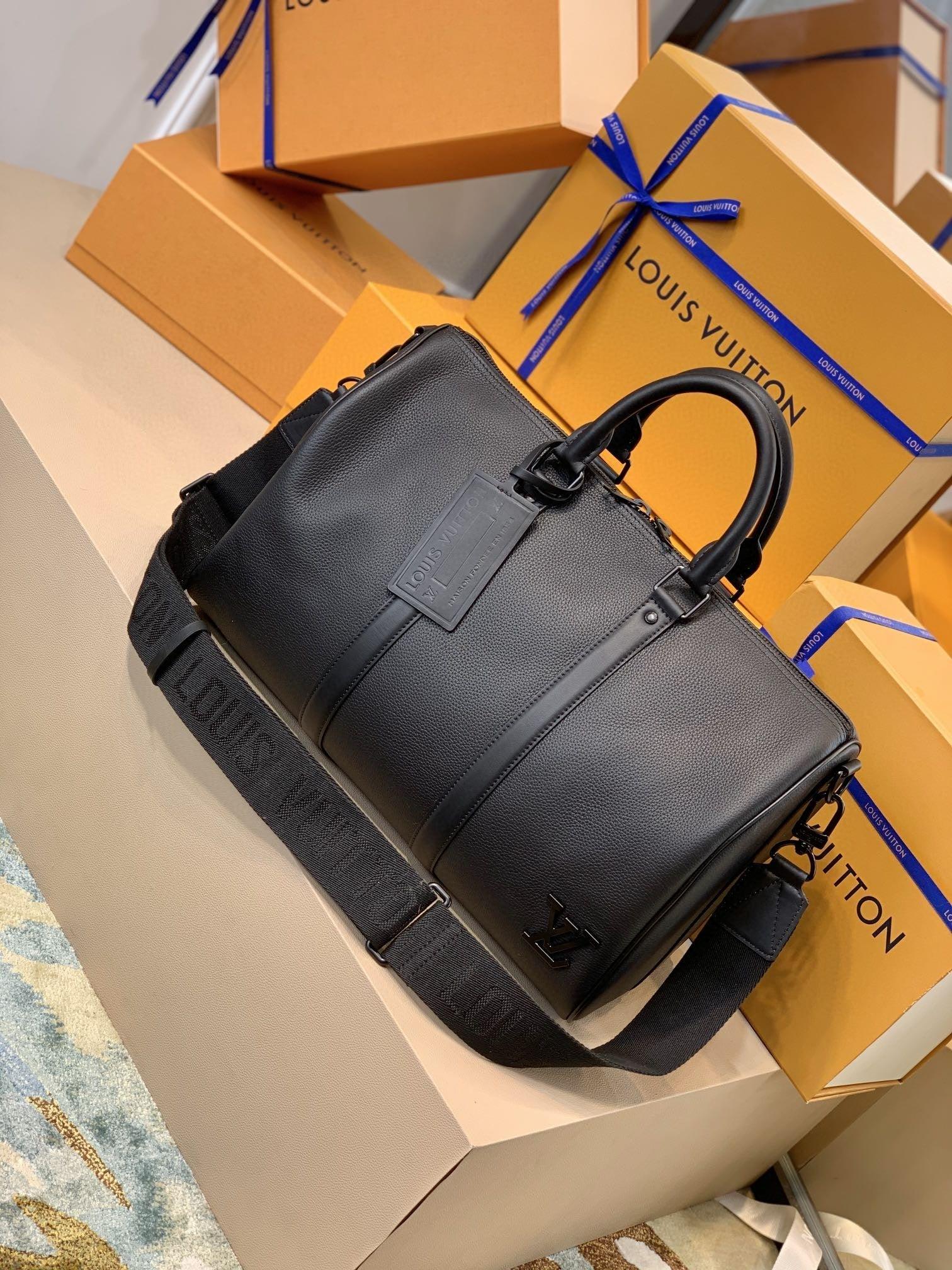 LuVi Aerogram Keepall BANDOULIèRE M57088 luxurysteps
