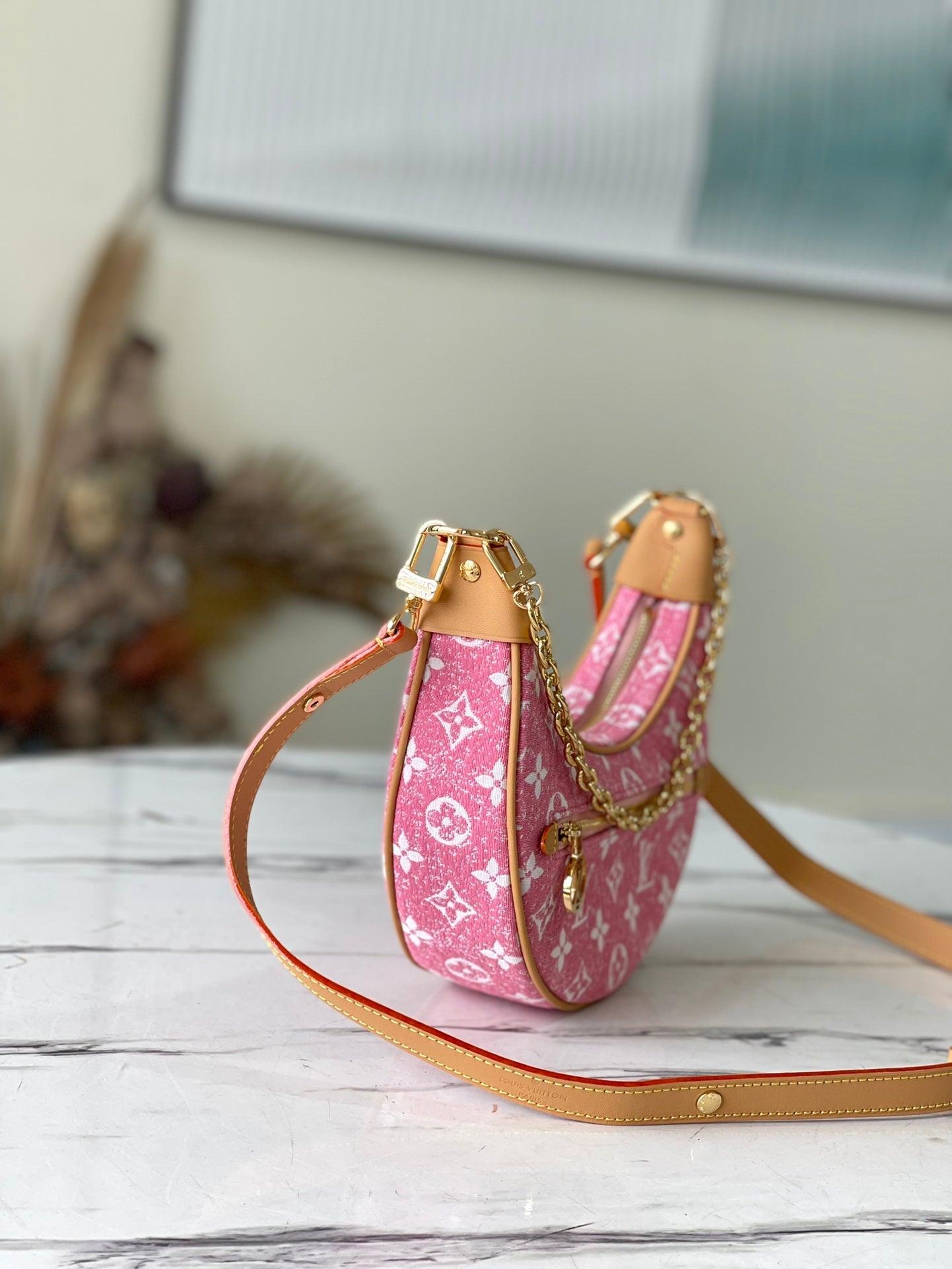 LuVi Nicolas Ghesquière Croissant M81166 luxurysteps