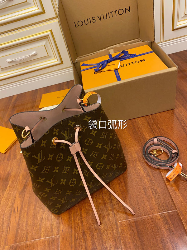 BFWD - LOV Bags - 996 Bags Fashion Waves