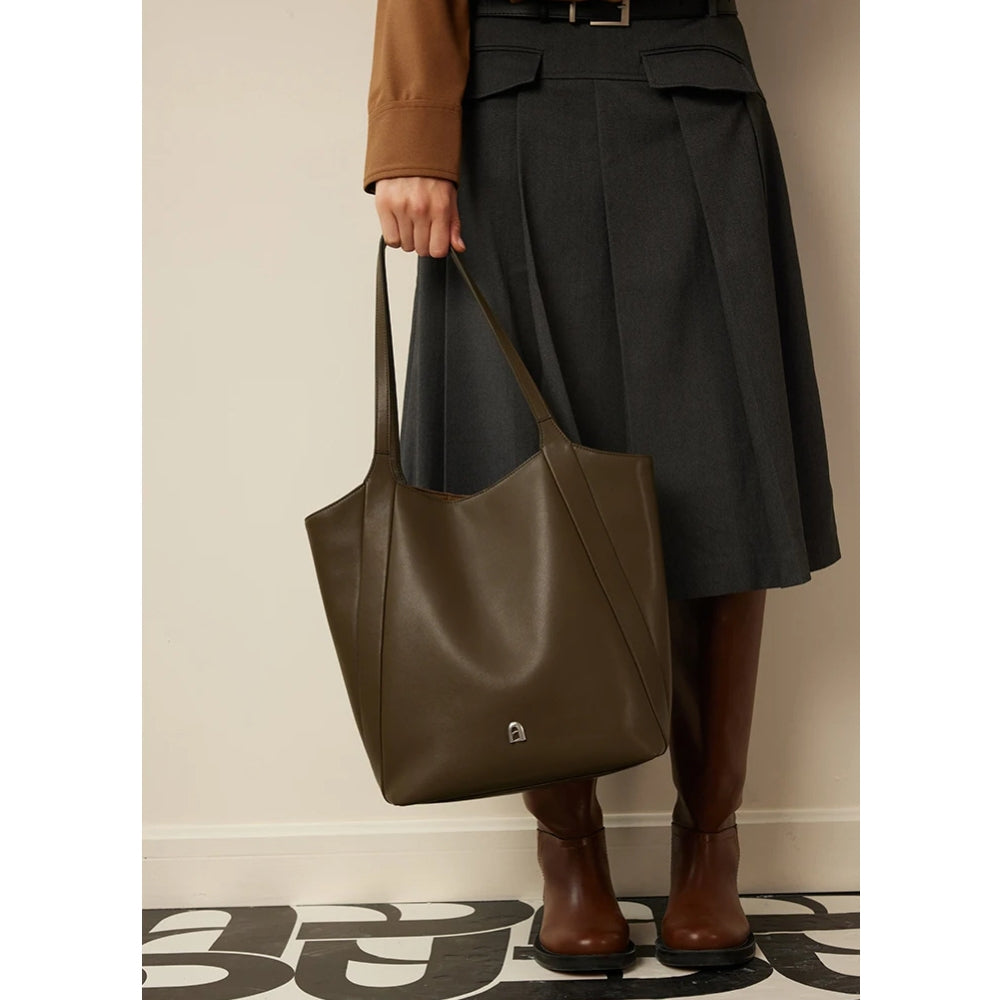 Elegant Large Capacity Leather Shoulder Bag for Women Trendha
