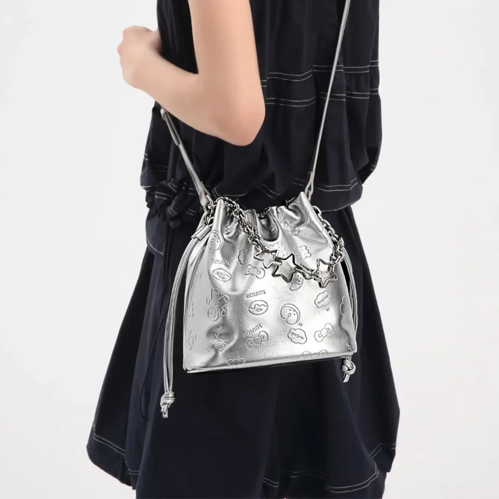 Cartoon Embossed Bucket Bag Trendha