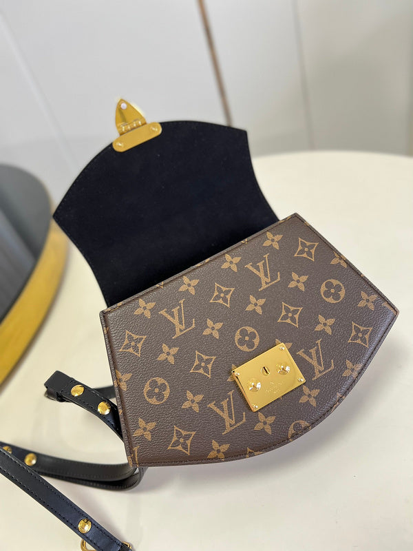 1984 - LOV Bags - 2050 Bags Fashion Waves