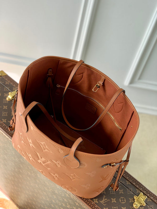 BFWD - LOV Bags - 2140 Bags Fashion Waves
