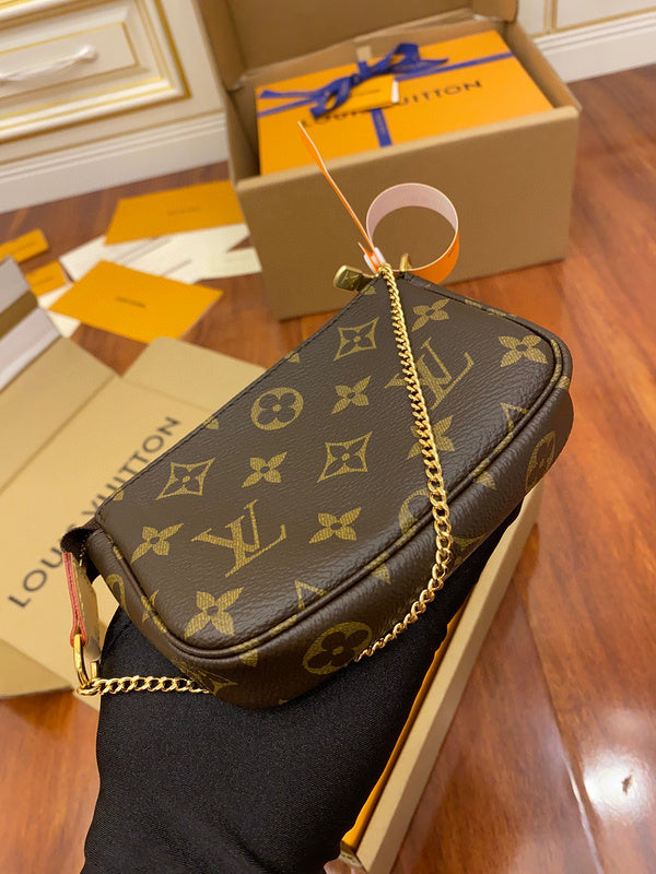 BFWD - LOV Bags - 993 Bags Fashion Waves