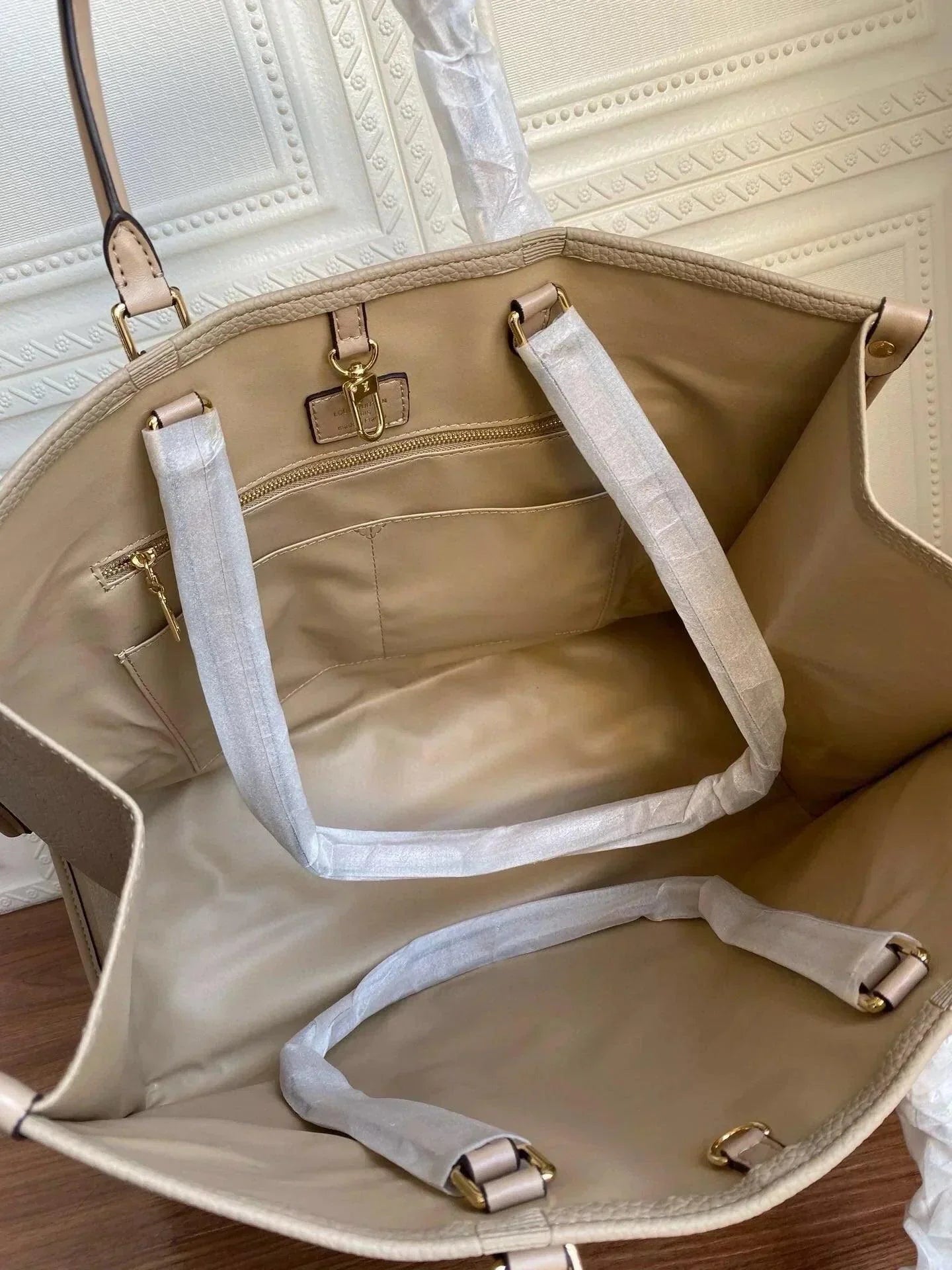 1984 - Top Quality Bags LUV 142 - GoatLV
