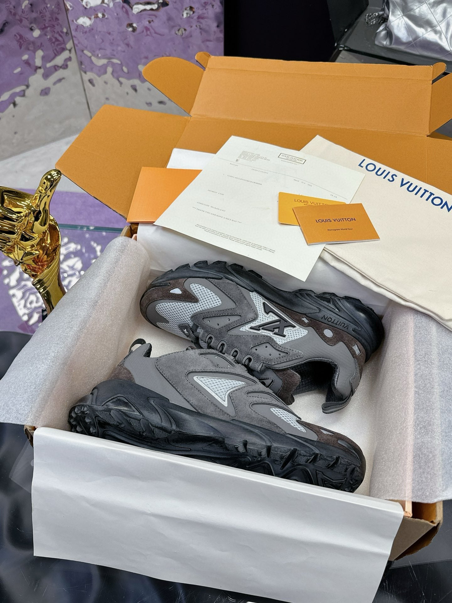 Custom LuVi Runner Tatic MJ00420 - GoatLV