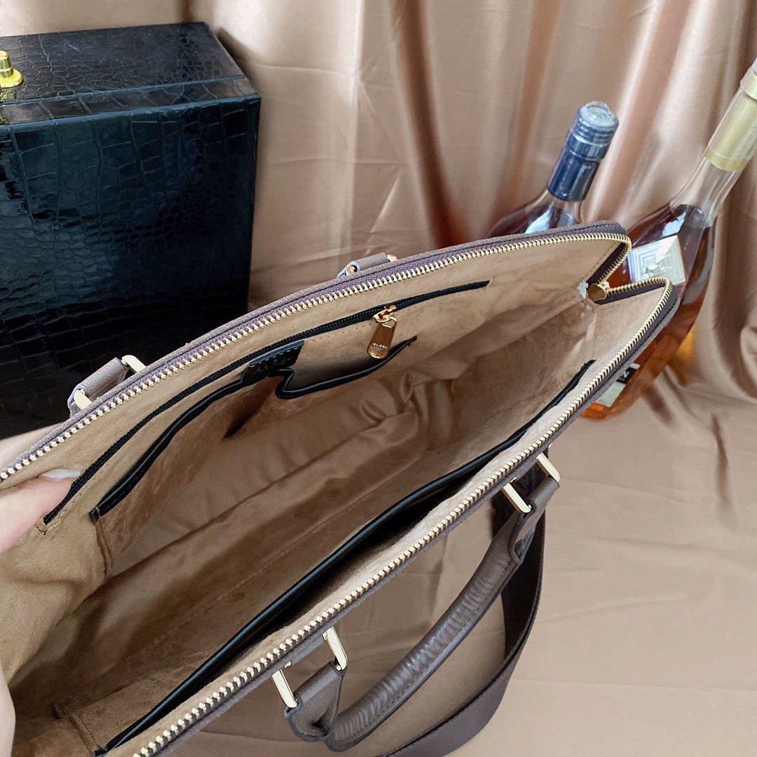 Sneakerhill - Luxury Edition Bags GCI 165 Sneakerhill
