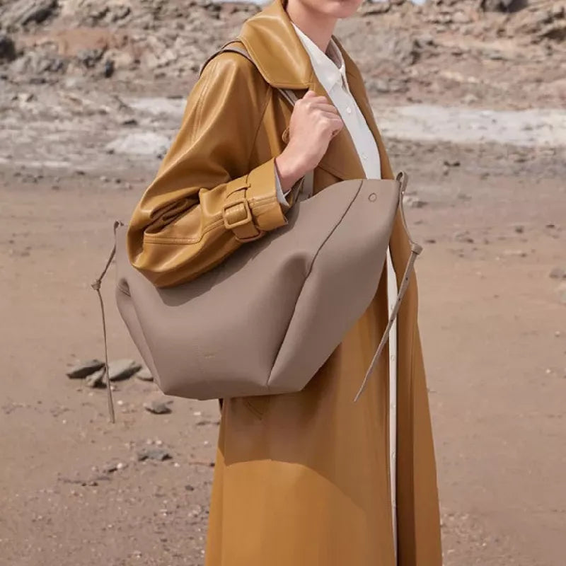 Elegant Large Leather Shoulder Bag Trendha