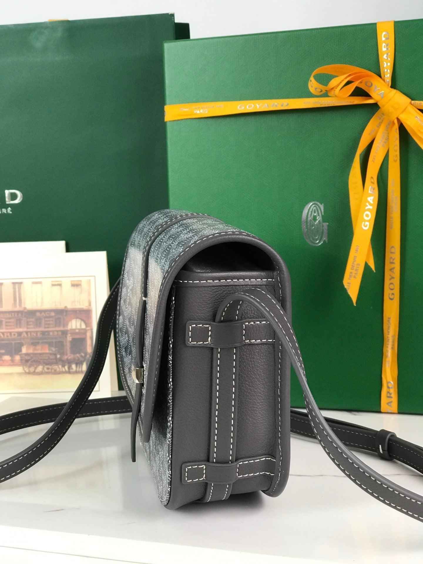 1984 - GYD BeLuViédère Bags - 020198-3