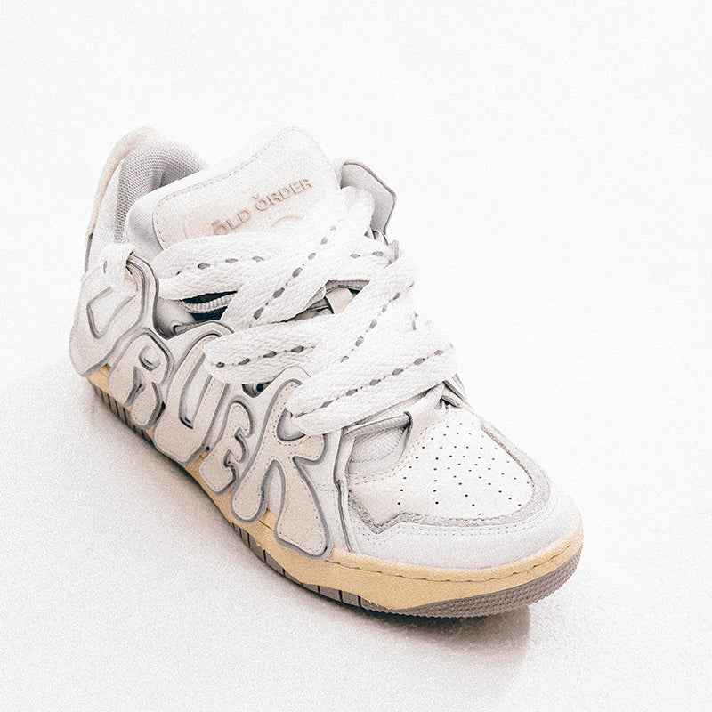 Graffiti Sneakers Triple White