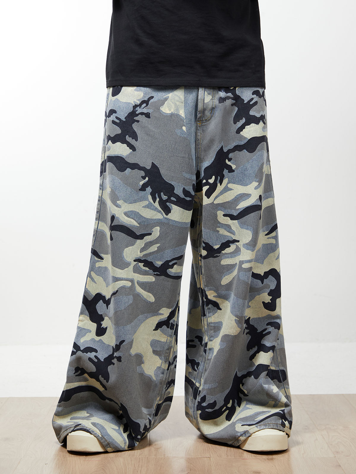 Street Retro Camouflage Baggy Jeans - 2395 - Goatlv