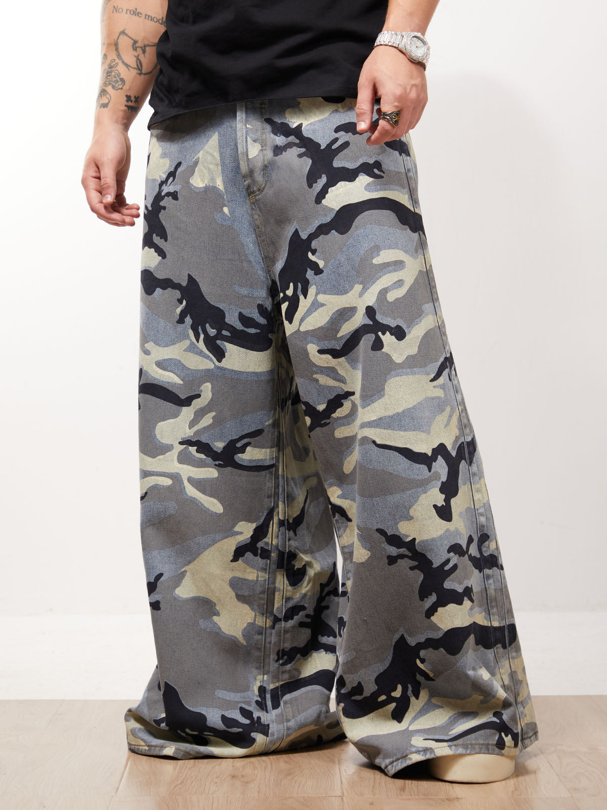 Street Retro Camouflage Baggy Jeans - 2395 - Goatlv