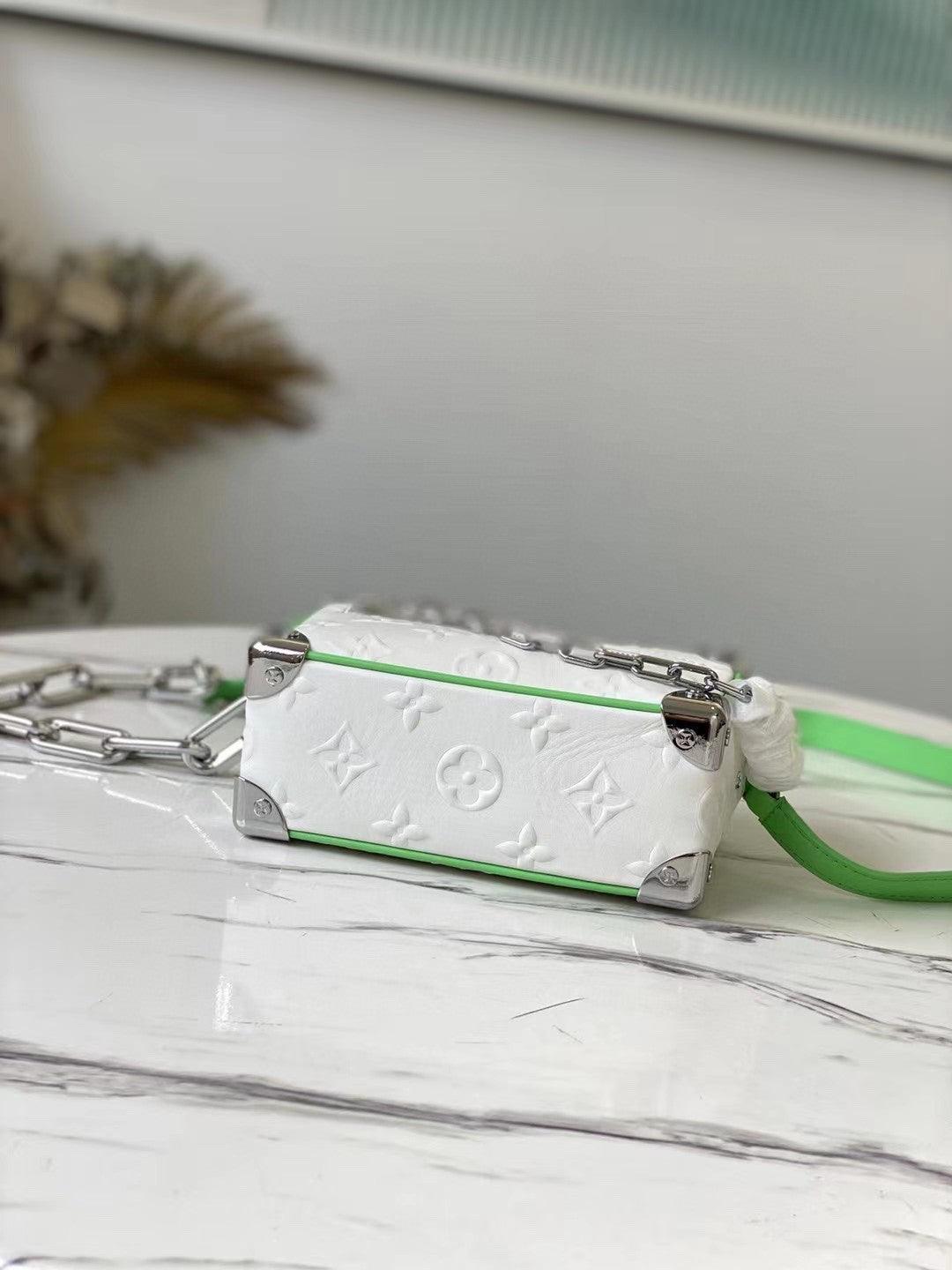 LuVi MONOGRAM M44480 LUXURYSTEPSCO