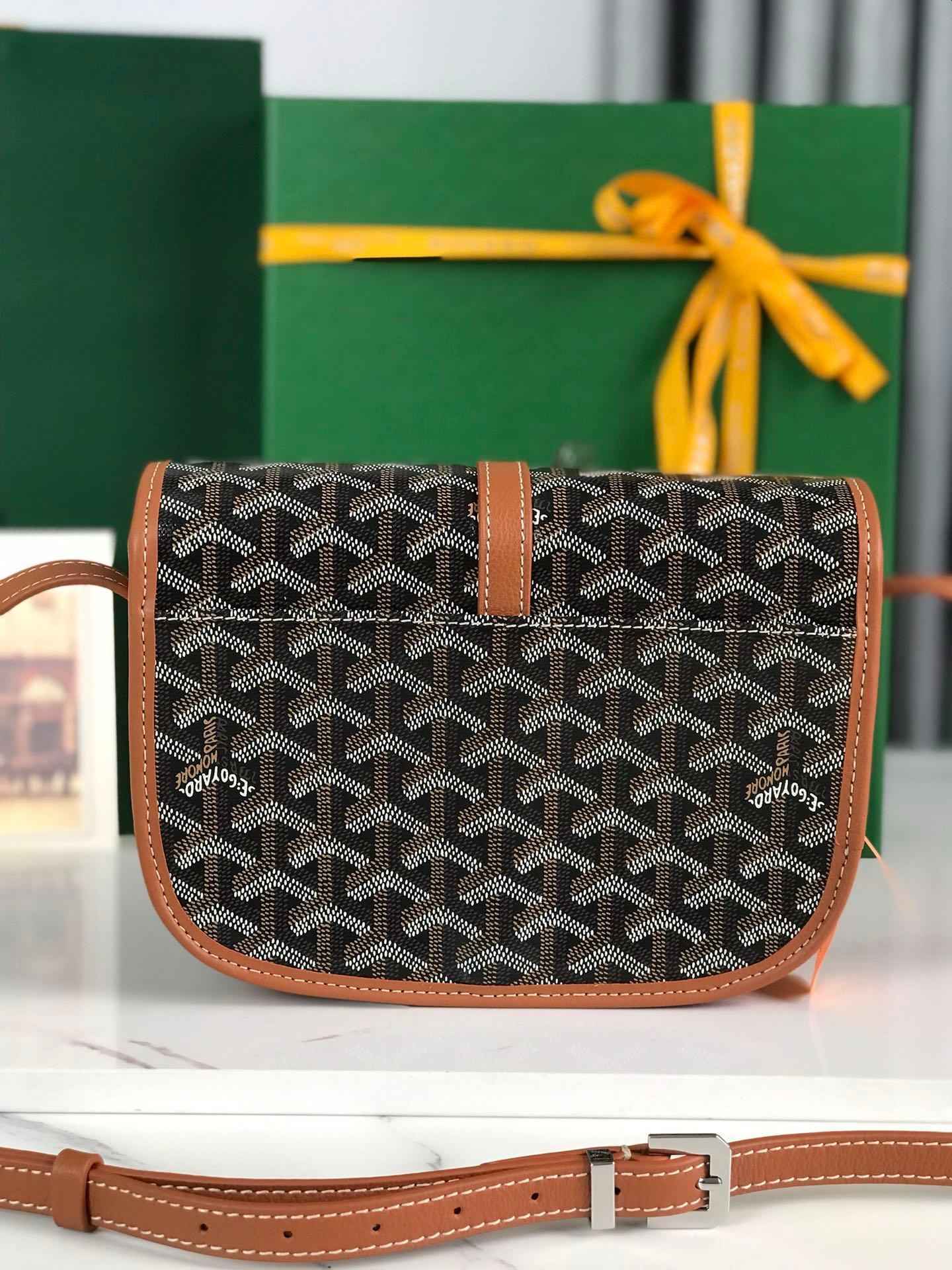 1984 - GYD BeLuViédère Bags - 020198-6