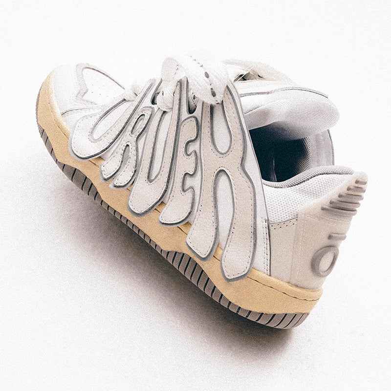 Graffiti Sneakers Triple White