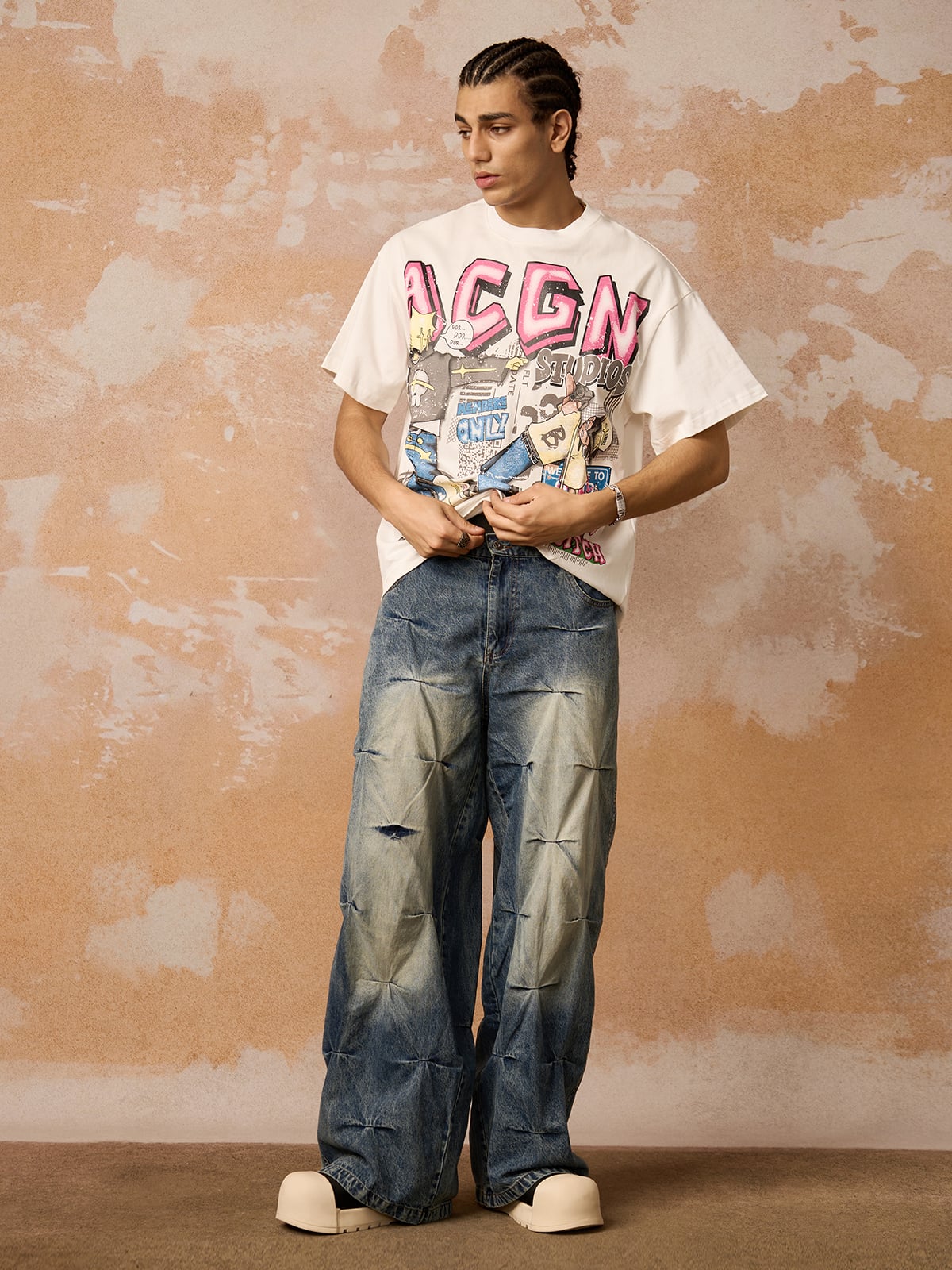 Distressed Washed Pleated Jeans - Goatlv