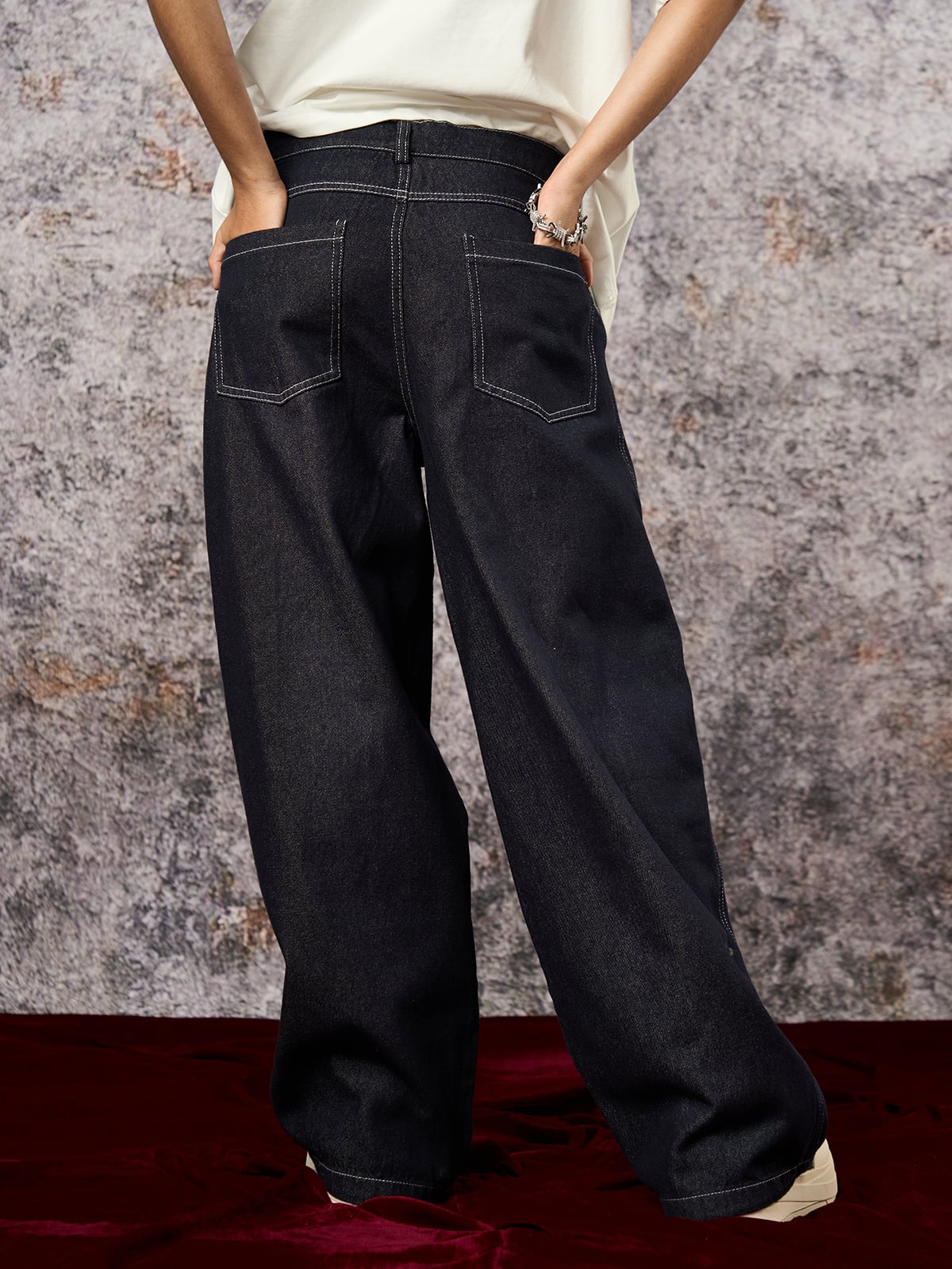 Deconstructed Contrast Stitching Pleated Baggy Barrel Jeans - 2343 - Goatlv