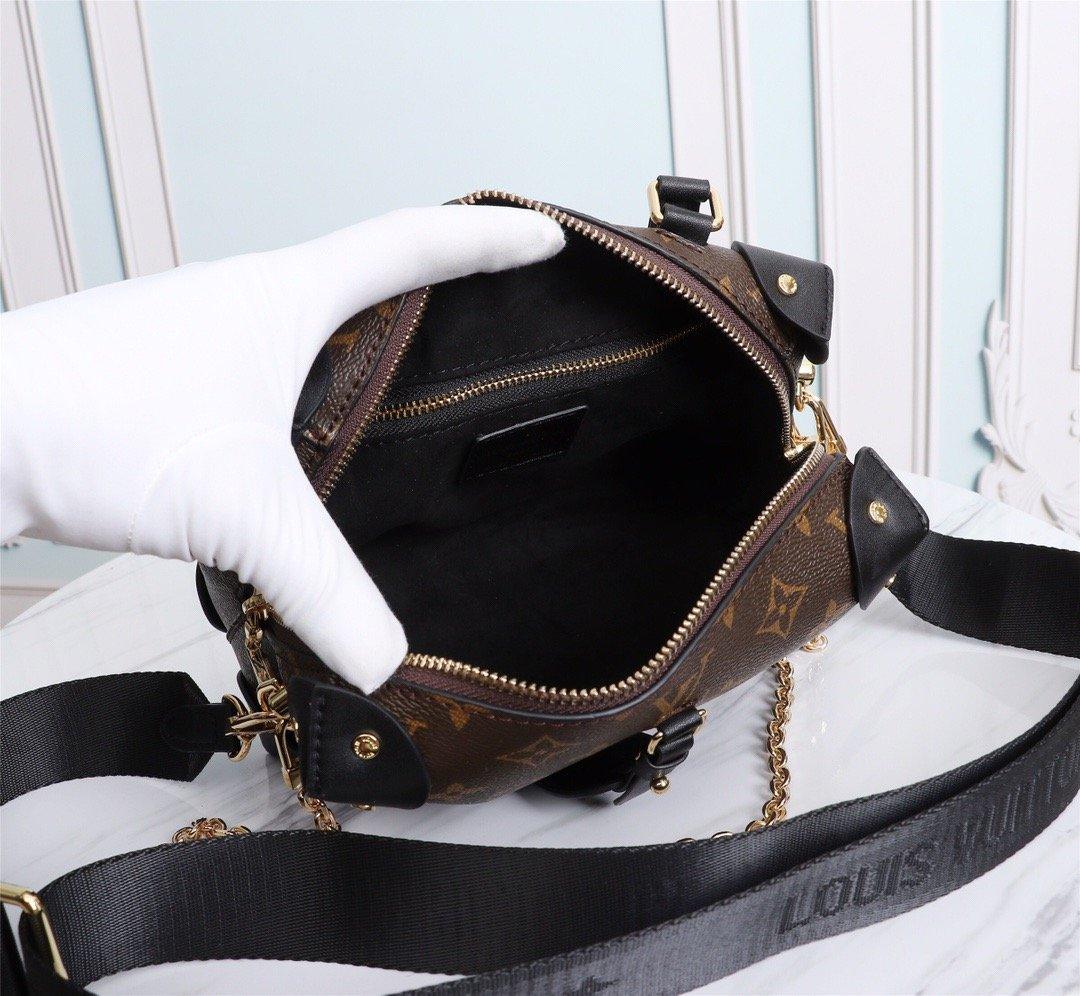 Sneakerhill - Luxury Edition Bags LUV 027 Sneakerhill