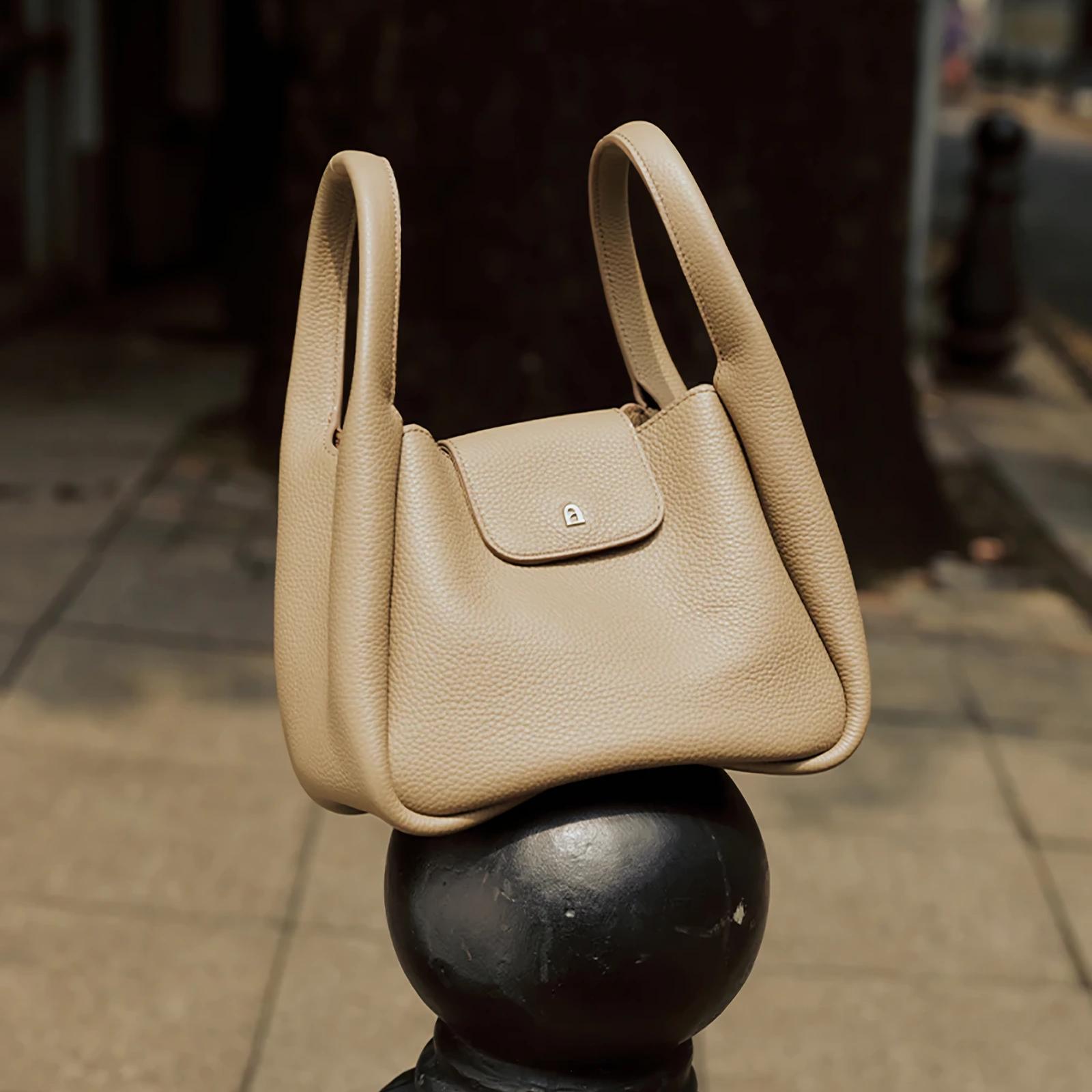 Luxury Leather Handbag for Women - Large Capacity Crossbody & Shoulder Bag Trendha