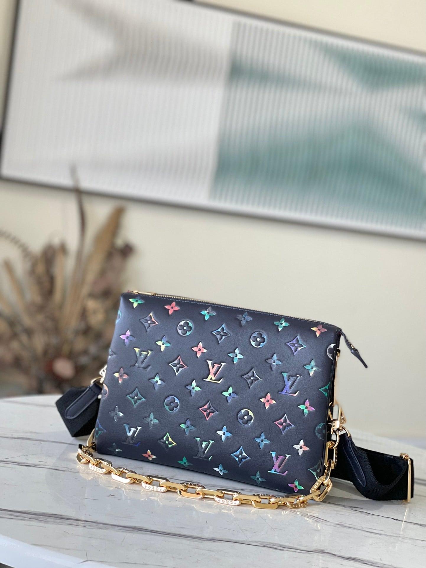 LV Monogram M21209 luxurysteps