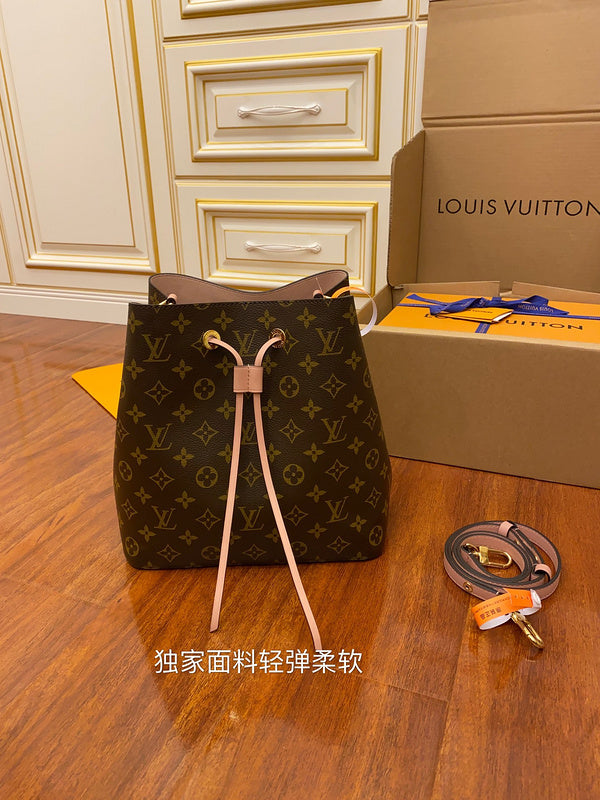 BFWD - LOV Bags - 996 Bags Fashion Waves