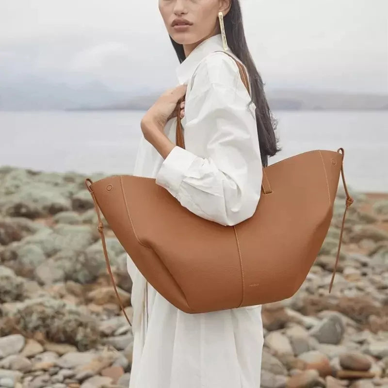Elegant Large Leather Shoulder Bag Trendha