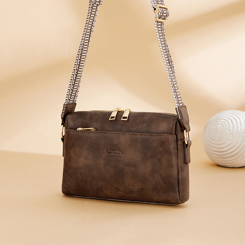 Chic Crossbody Cell Phone Purse with Colored Strap – Compact Leather Handbag Trendha