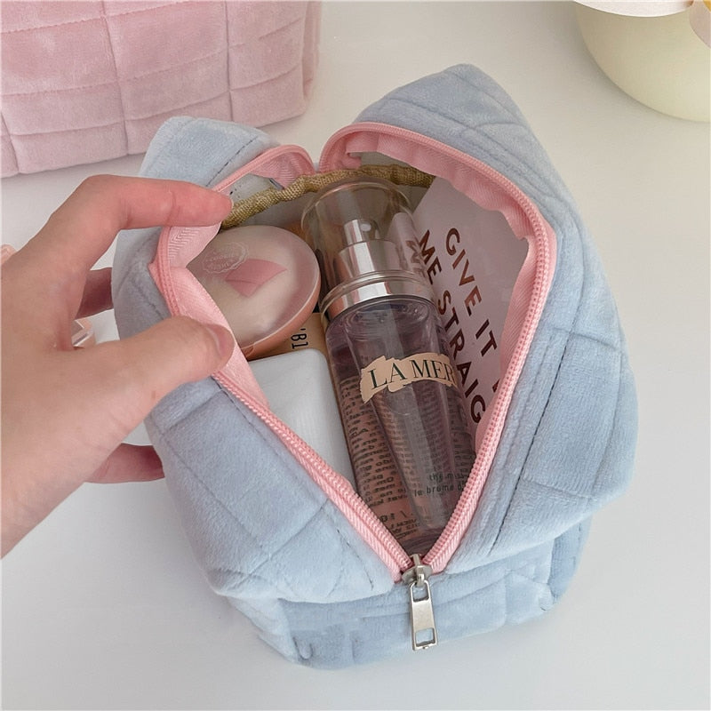 Plush Fur Cosmetic Bag - Zippered Travel Makeup Pouch Nyzzle